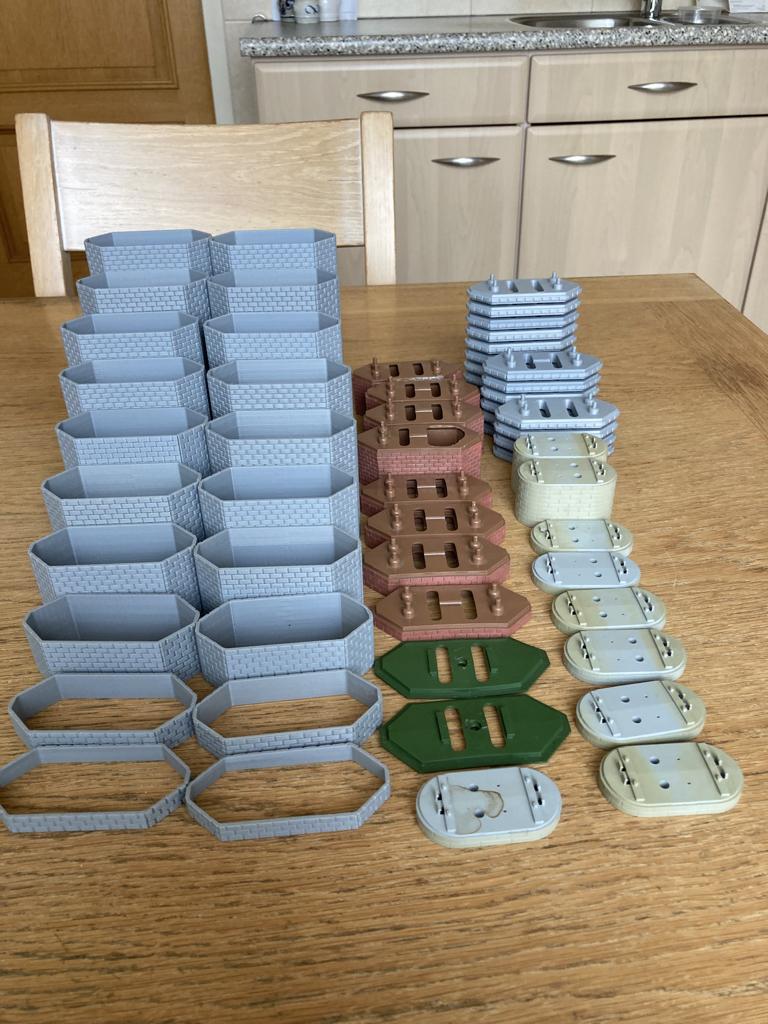 Te Koop 59 stuk peilers groot en klein voor HO, Hobby en Vrije tijd, Modeltreinen | H0, Overige merken, Gelijkstroom of Wisselstroom