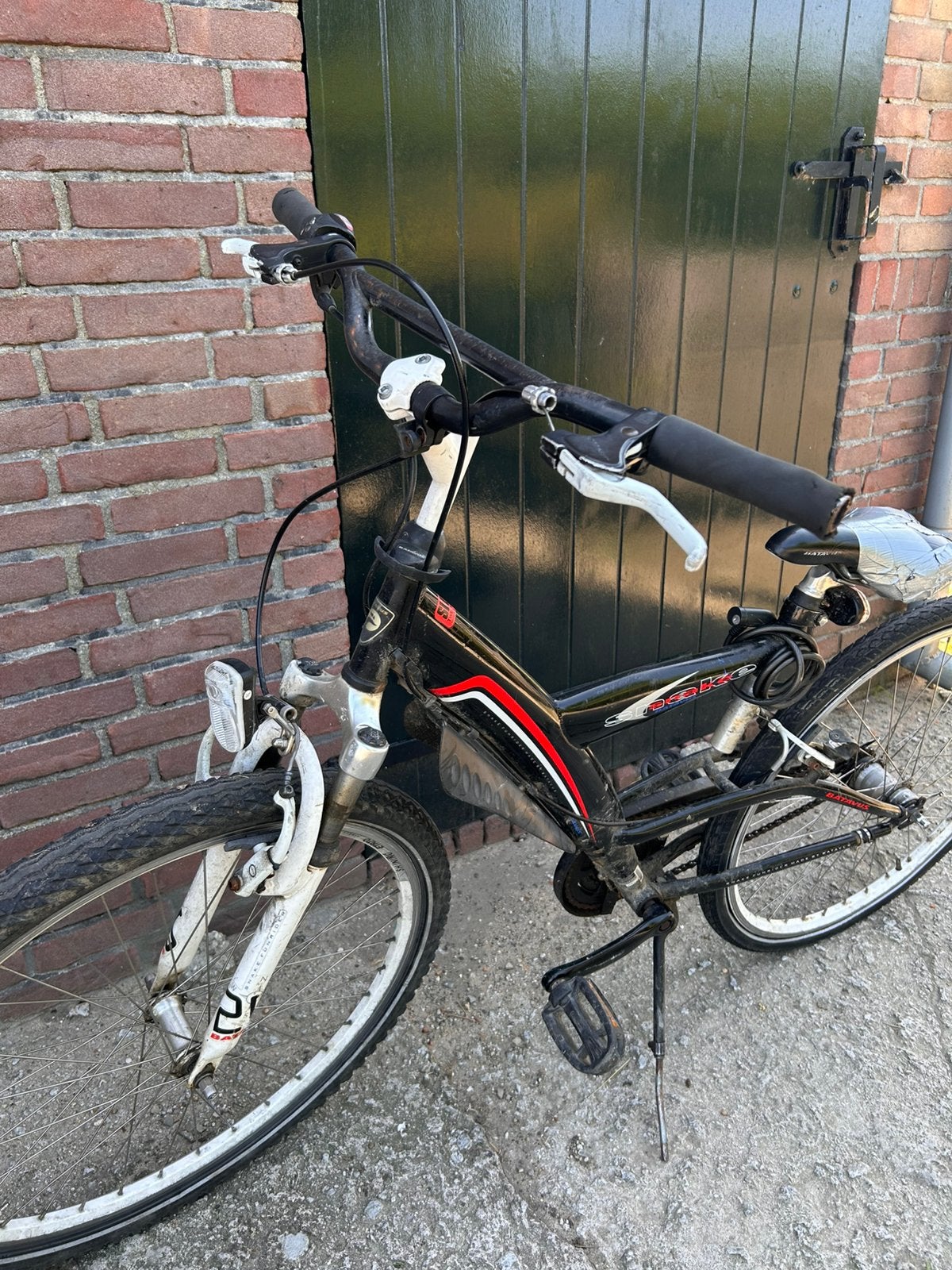 Batavus Snake 26” jongensfiets crossfiets, Terugtraprem, Gebruikt, Versnellingen, Ophalen