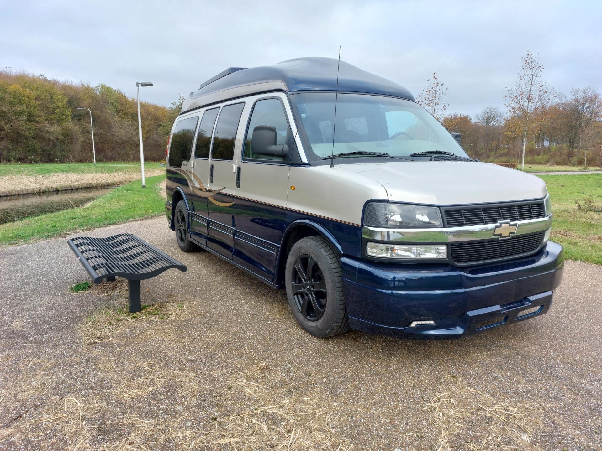 Chevrolet USA CHEVY-Van 2003 5.3 V8 Camper met LPG G3 onderb, Auto's, Achterwielaandrijving, Gebruikt, Overige carrosserieën, Blauw
