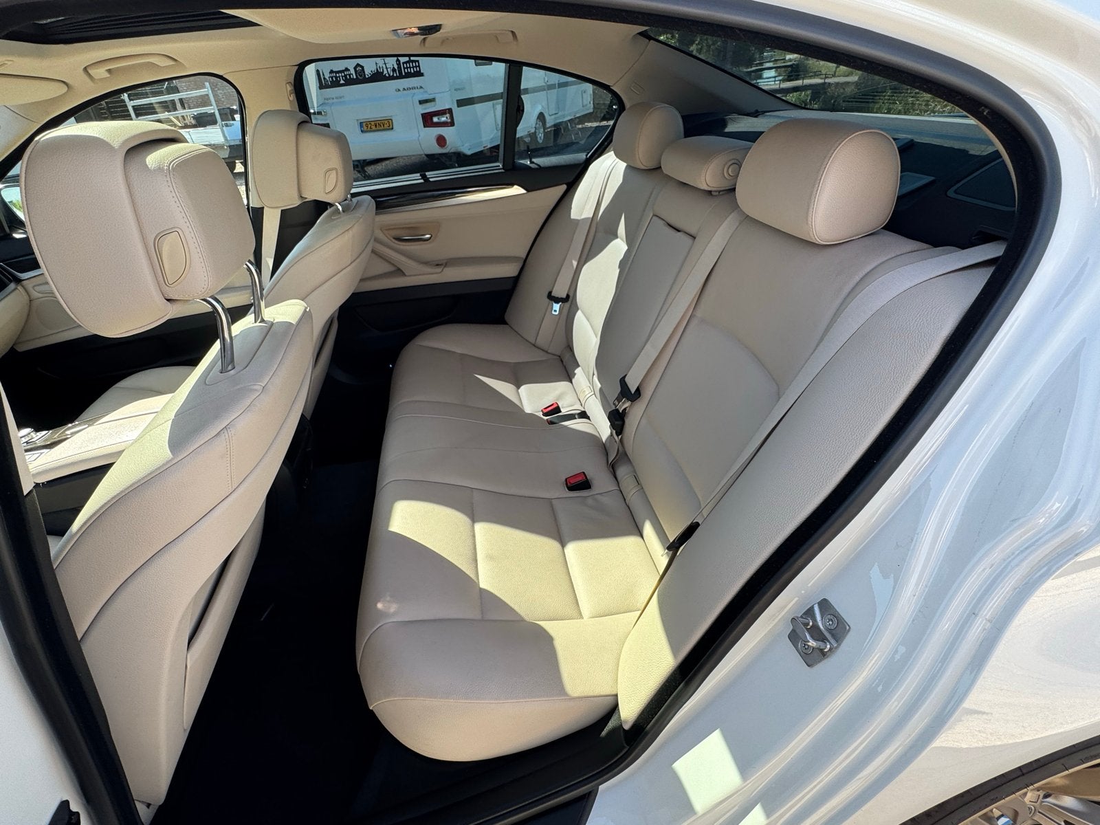 Foto 15 van BMW 535i 390 pk