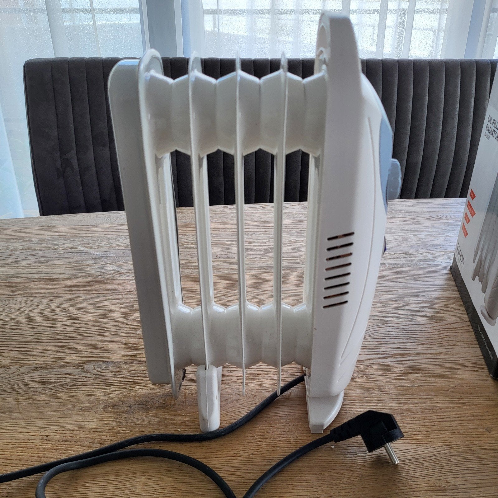 Olie gevulde elektrische radiator., 30 tot 80 cm, Hoog rendement (Hr), Radiator, Minder dan 60 cm