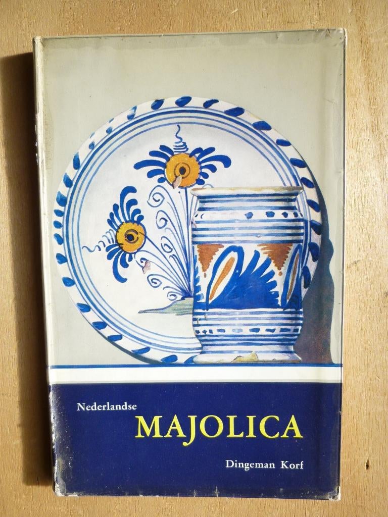 Nederlandse Majolica, Boeken, Ophalen of Verzenden, Gelezen, Overige onderwerpen