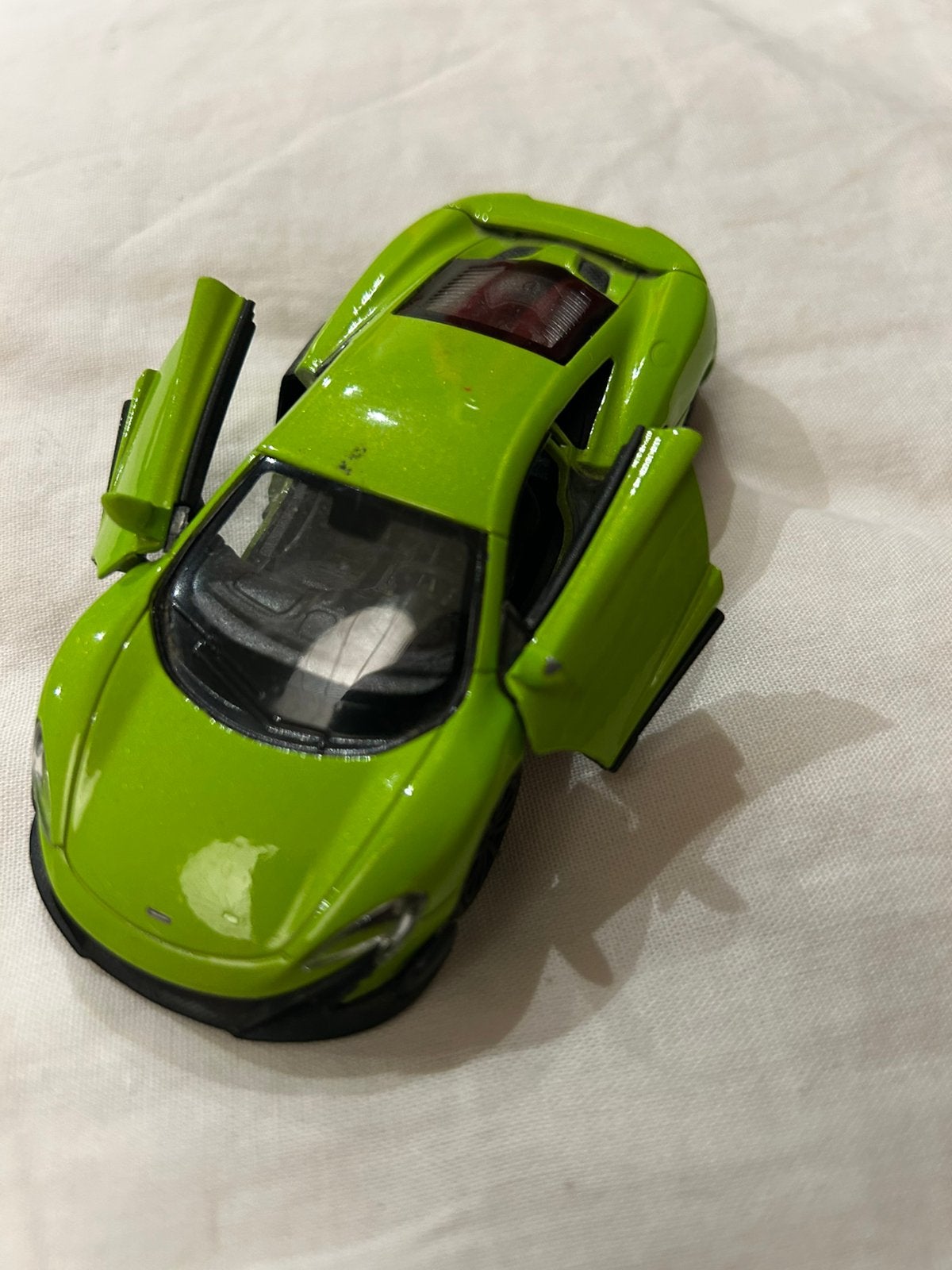Welly McLaren 675LT Coupe (Groen) – Modelauto Schaal 1:34, Ophalen of Verzenden, Zo goed als nieuw, Auto, Welly