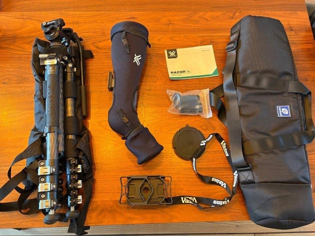 Vortex Razor HD 27-60x85 Angled Spotting Scope + Statief, Ophalen, Zo goed als nieuw