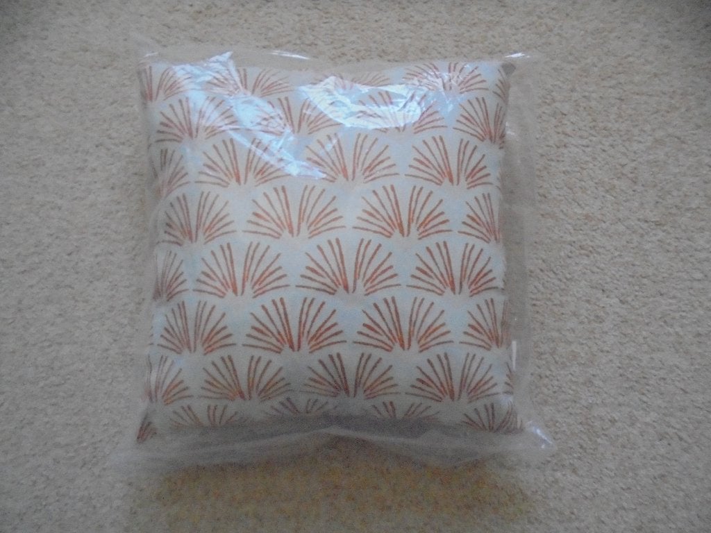 Oranje/beige kussentje 40x40 cm, Beige, Vierkant, Nieuw, Ophalen of Verzenden