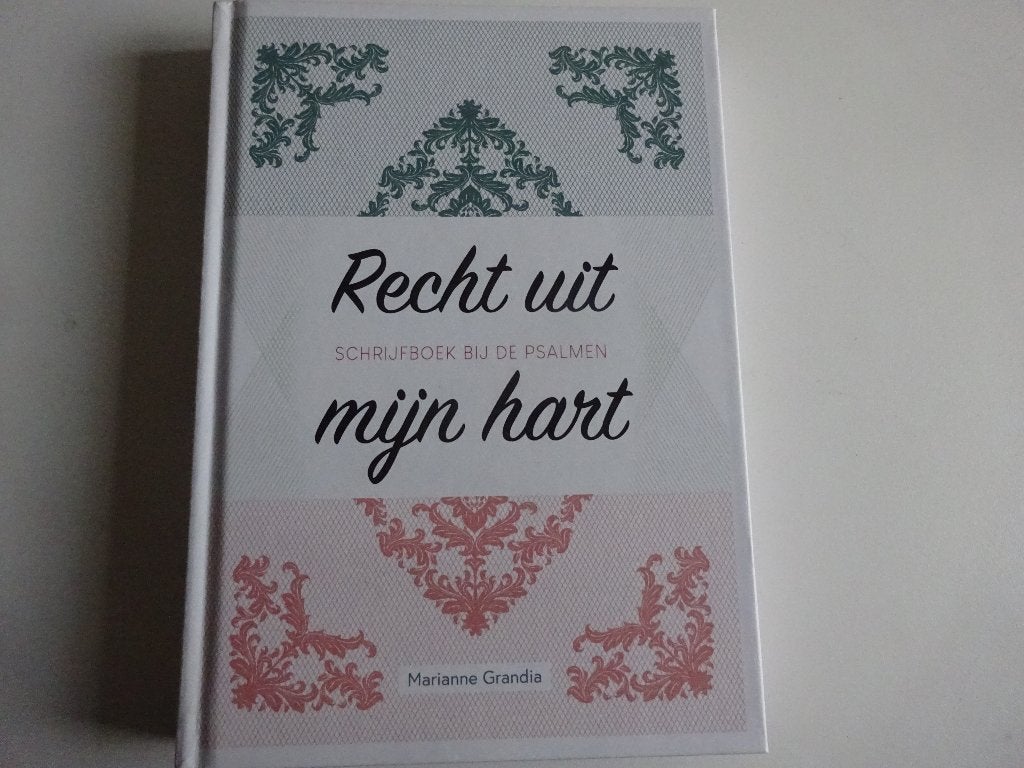 MARIANNE GRANDIA - RECHT UIT MIJN HART, Boeken, Ophalen of Verzenden, Gelezen, Christendom | Protestants