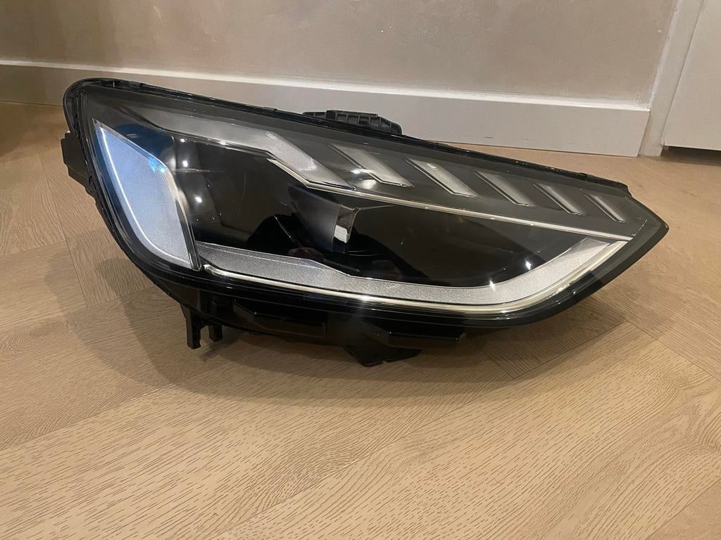 Audi A4 B9 B9.5 8W (2019-2024) Koplamp Rechts LED, Auto-onderdelen, Verlichting, Ophalen of Verzenden, Gebruikt, Audi