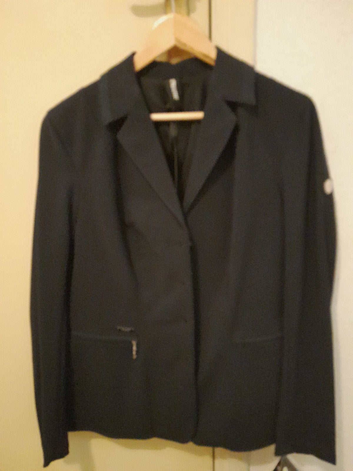 Nieuwe Pikeur Wedstrijdjas Klea - Maat 44 - Kleur donker bla, Dieren en Toebehoren, Ophalen, Nieuw, Dressuur, Bovenkleding