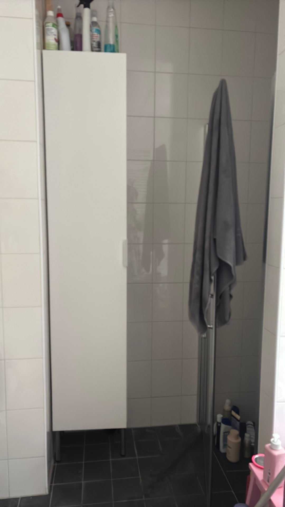 Badkamerkast in goede staat, Huis en Inrichting, (Half)hoge kast, Minder dan 50 cm, 200 cm of meer, Ophalen of Verzenden
