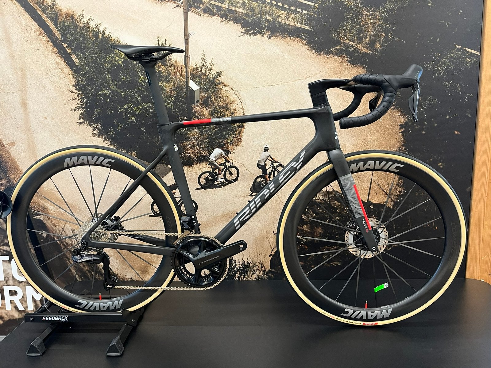 Nieuwste Ridley FALCN RS 2.0 Shimano Ultegra Di2 superlicht, Fietsen en Brommers, 28 inch, Carbon, Heren, Ridley