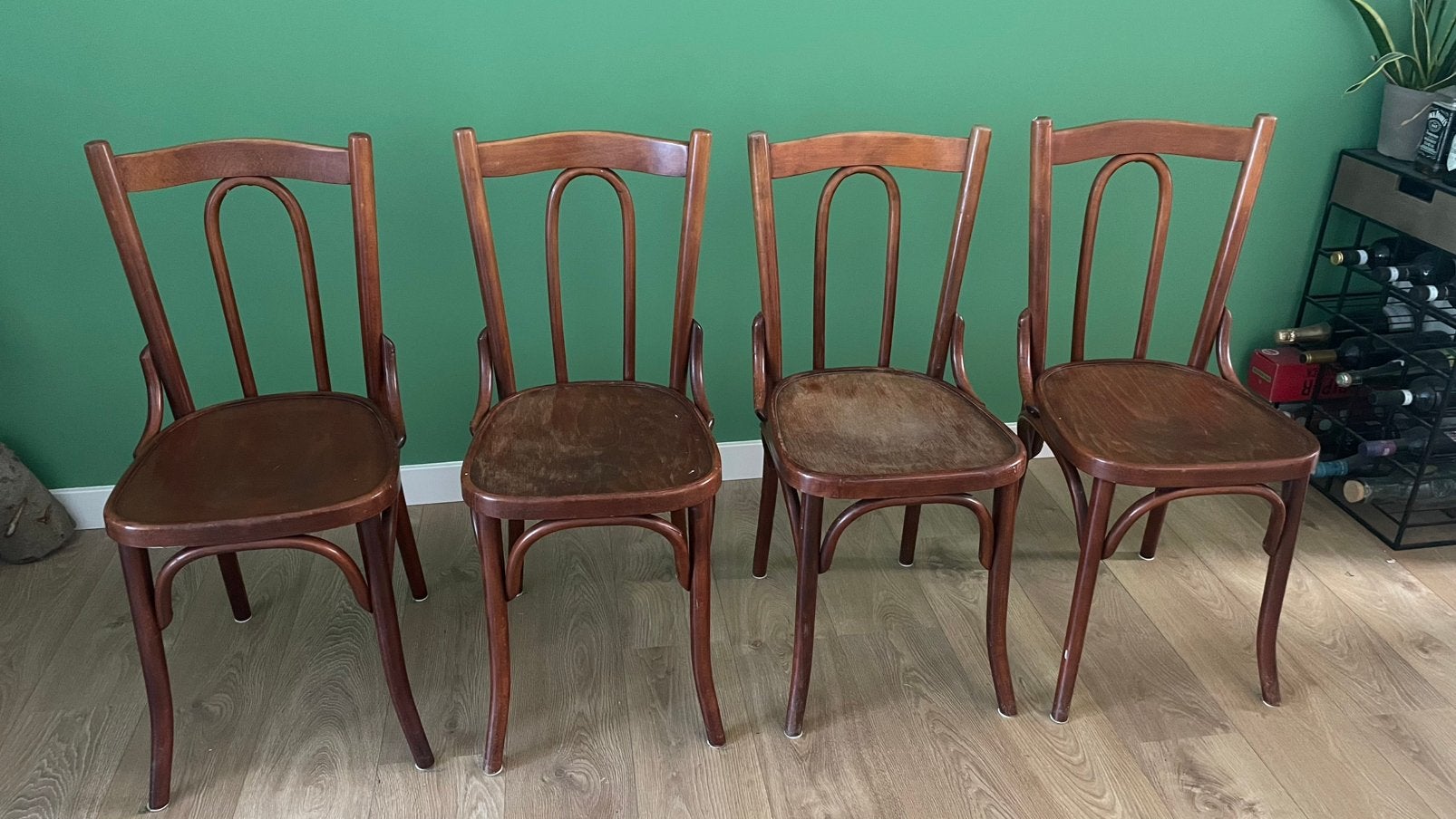 Klassieke Thonet/Fischel-stijl stoelen, Ophalen
