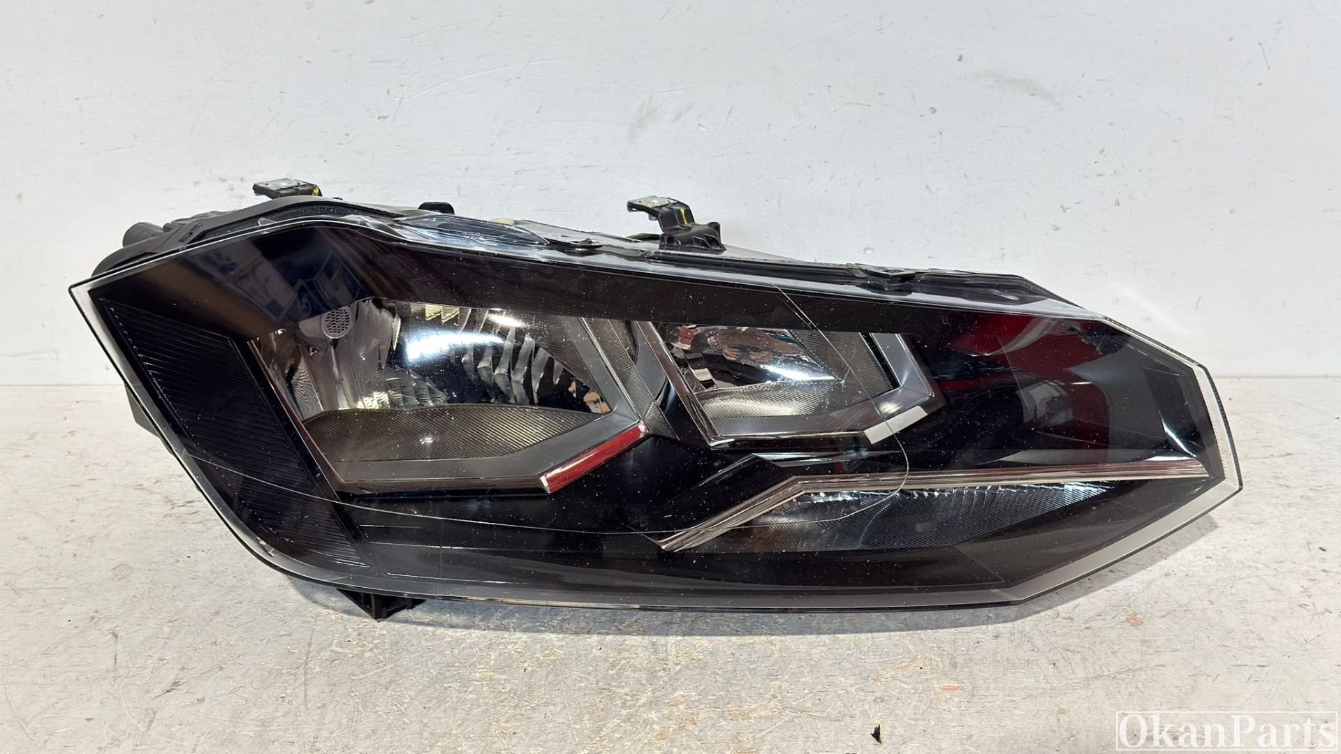 Volkswagen Polo 2G rechter koplamp rechts 2G1941006, Auto-onderdelen, Verlichting, Info@fabrikant.eu, Fabrikantstraat 1
1000 AA  Amsterdam, NL