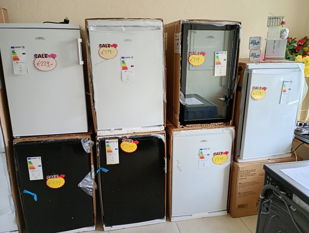 Nieuwe zuinige koelkasten en vriezers met gar. op voorraad, Ophalen, 200 liter of meer, Met aparte vriezer, Nieuw