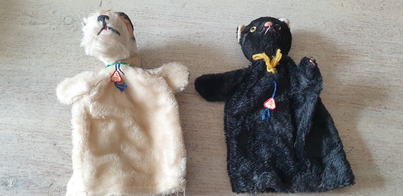 2 Antieke Handpoppen Clement W-Germany: Hond en Kat, Ophalen of Verzenden, Gebruikt, Jongen of Meisje