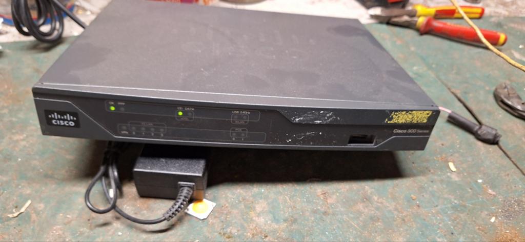 Cisco 800 Series Routers, Ophalen