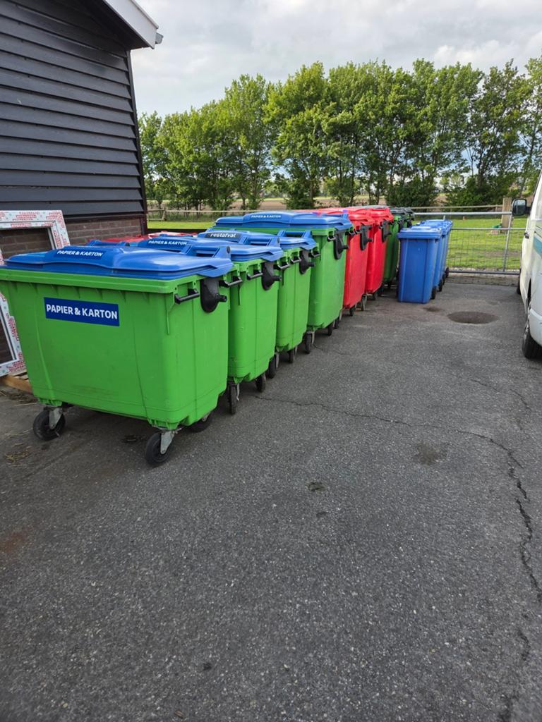 Afvalcontainers 1100 liter  660 liter, Huis en Inrichting, Woonaccessoires | Prullenbakken, Gebruikt, Ophalen of Verzenden, Nvt
