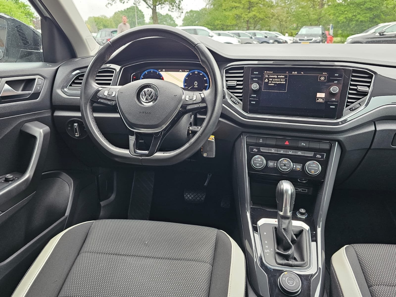 Volkswagen T-Roc 2.0 TSI 190PK 4Motion Sport | Automaat | LE, Auto's, Automaat, Gebruikt, Euro 6, Wit