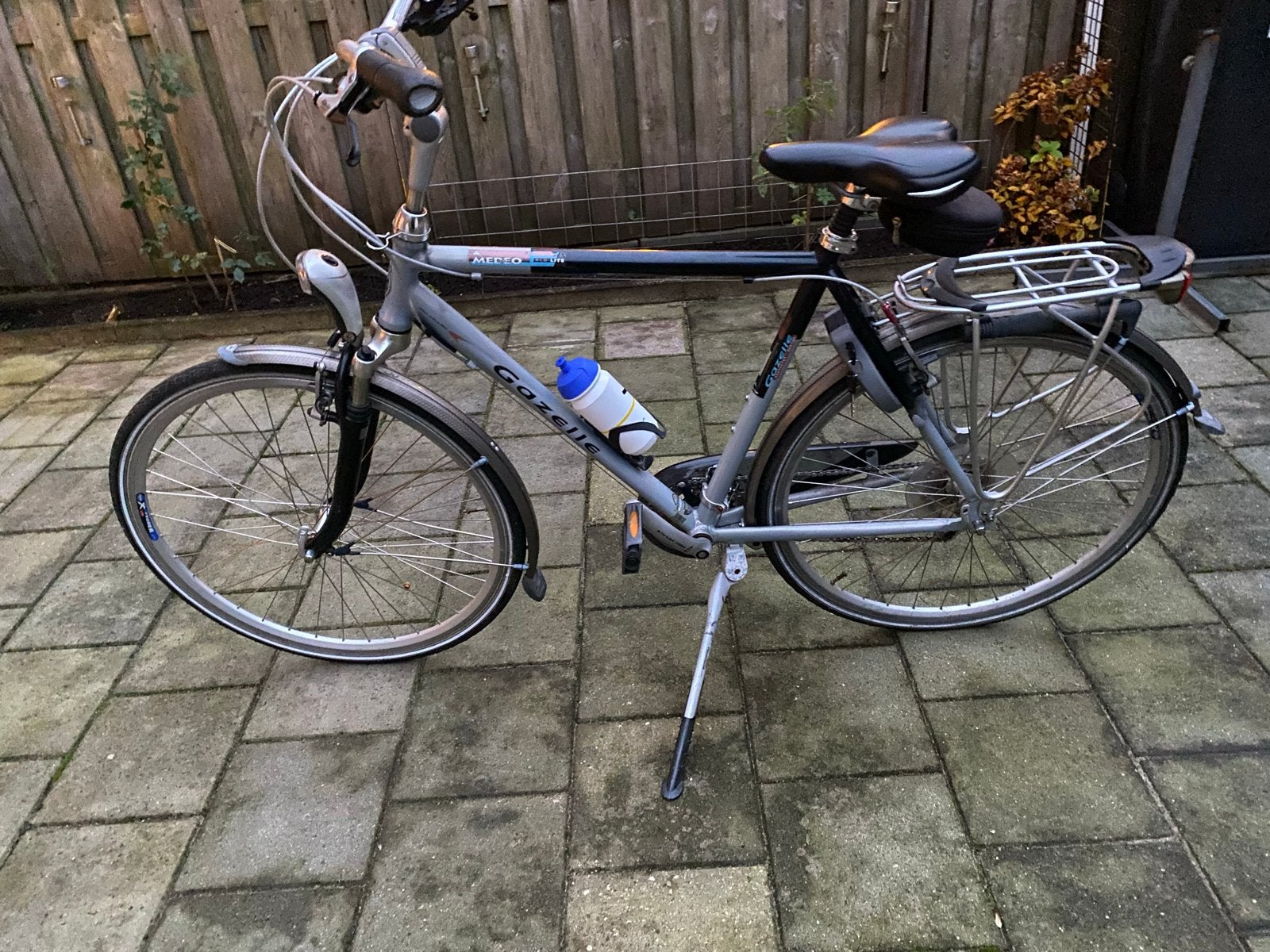 Gazelle Medeo herenfiets - Goed onderhouden, Fietsen en Brommers, Ophalen, Gebruikt, Velgrem, Versnellingen