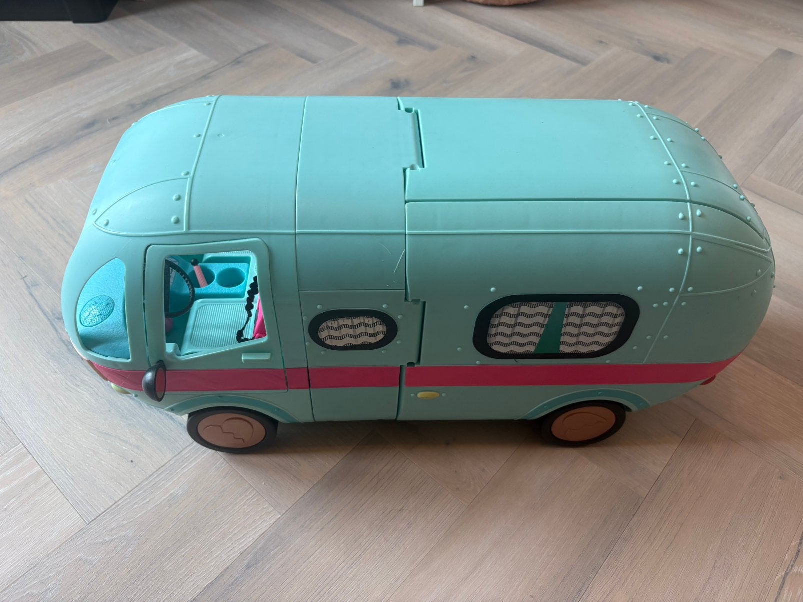 LOL Surprise OMG Glamper Camper – compleet –zeer nette staat, Ophalen, Zo goed als nieuw, Overige typen