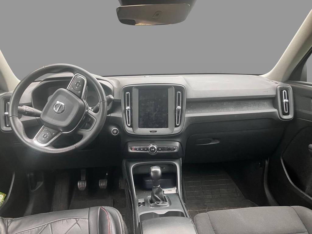Volvo XC40 1.5 T3 Momentum | Standkachel | Volvo on Call | S, Voorwielaandrijving, Gebruikt, Euro 6, Leder en Stof
