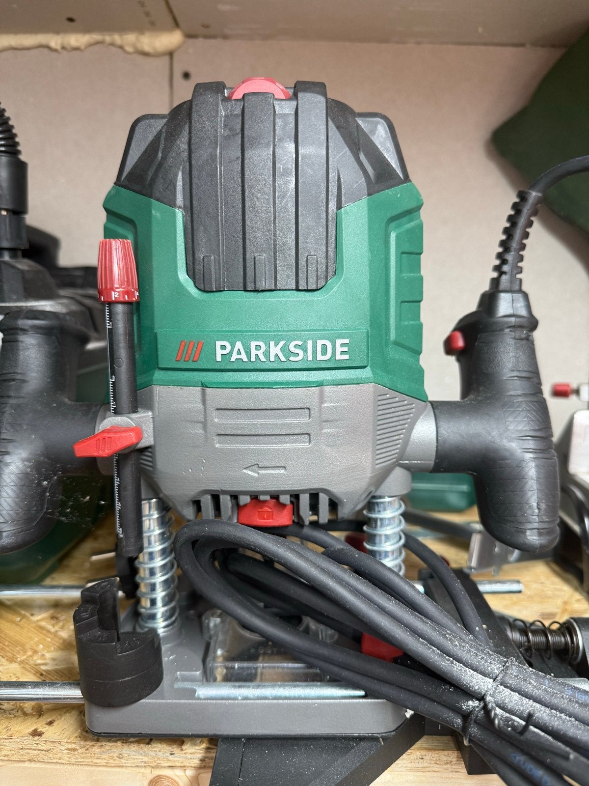 Parkside POF 1200 D3 Bovenfrees - Zo goed als nieuw, Doe-het-zelf en Verbouw, Gereedschap | Freesmachines, Ophalen, Zo goed als nieuw