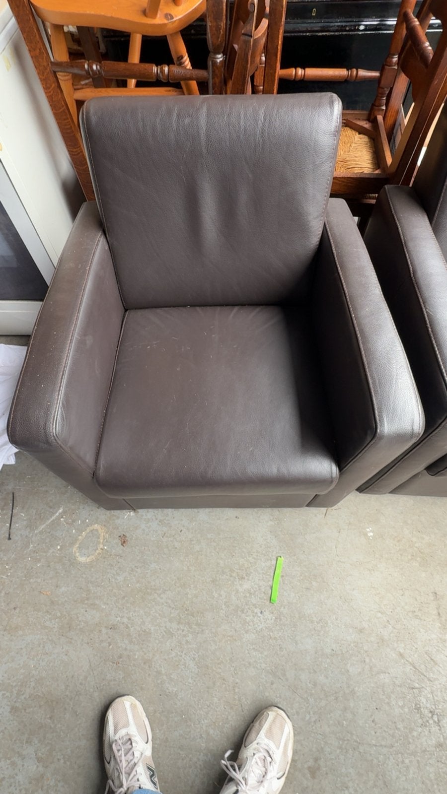 Twee comfortabele bruine leren fauteuils, Huis en Inrichting, Gebruikt, G, G, G