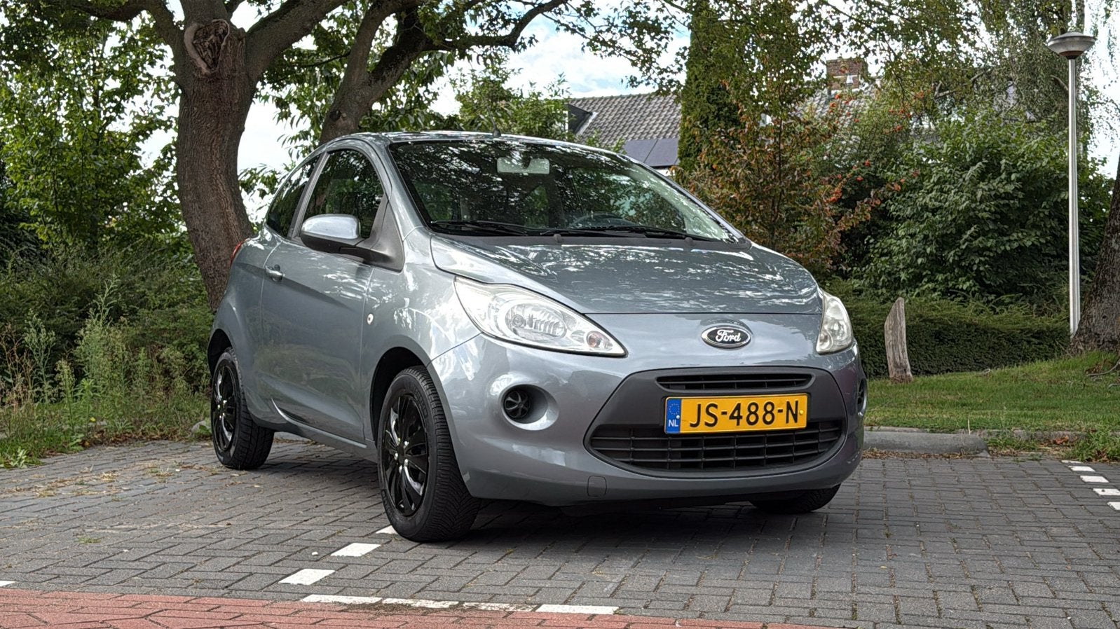 Ford Ka 1.2 2009 “nieuwe apk”, Auto's, Ford, Voorwielaandrijving, 4 cilinders, 4 stoelen, Handgeschakeld