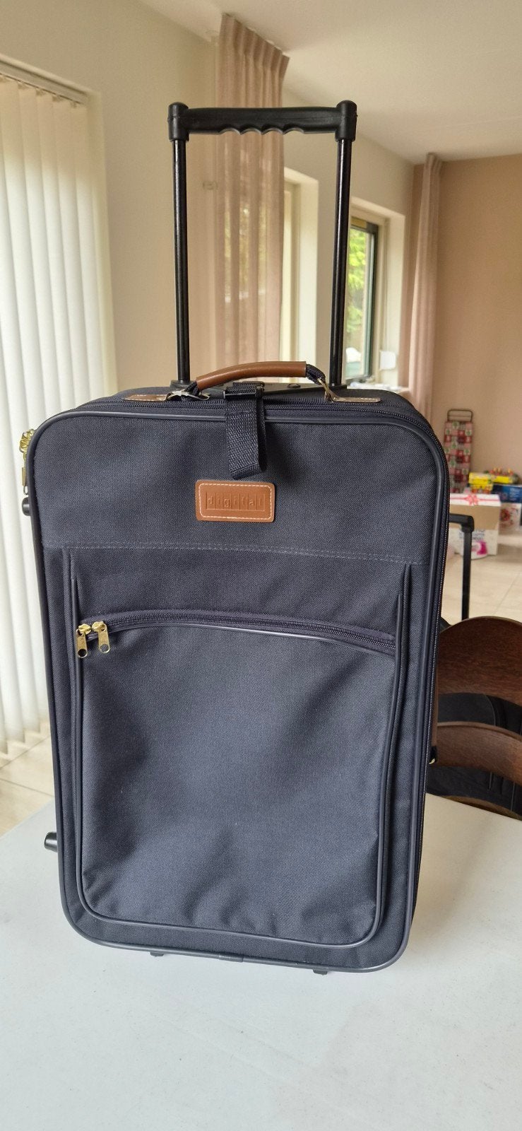 koffer met uitschuifbare handgreep en wieltjes, Gebruikt, Blauw, Minder dan 35 cm, Ophalen of Verzenden