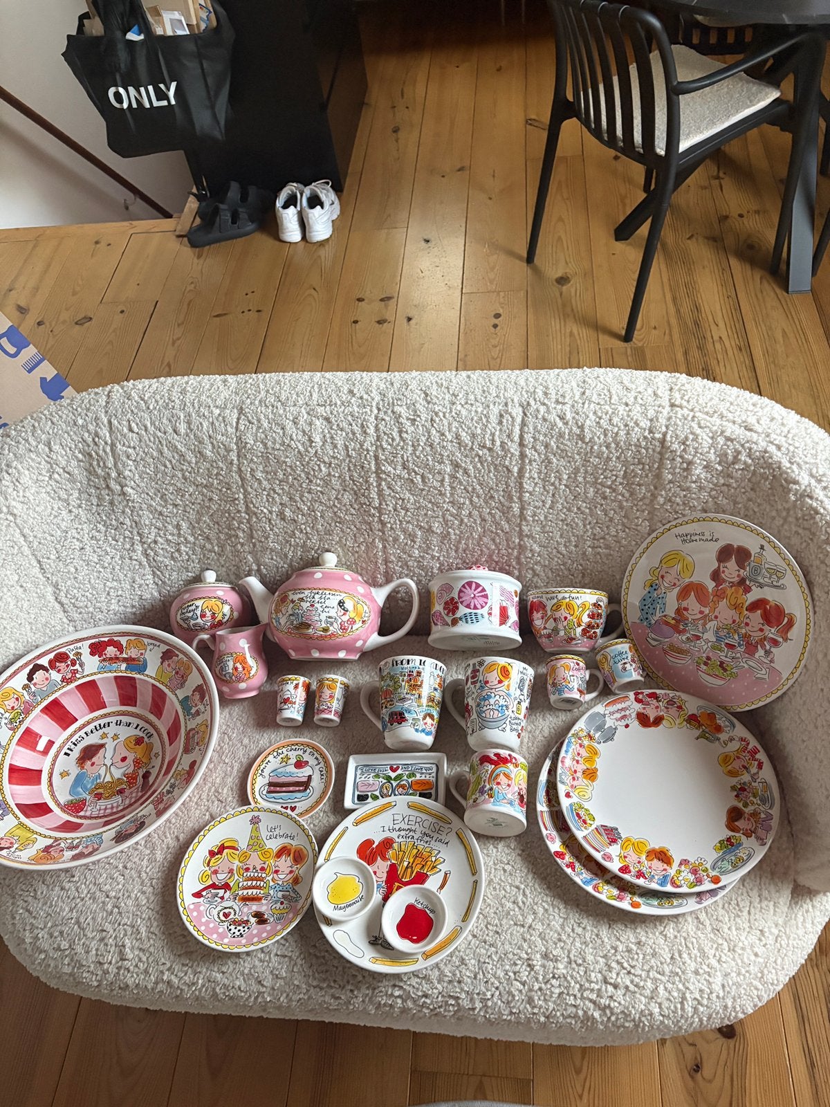 Blond Amsterdam servies set ZGAN, Ophalen of Verzenden, Zo goed als nieuw, Overige stijlen, Aardewerk