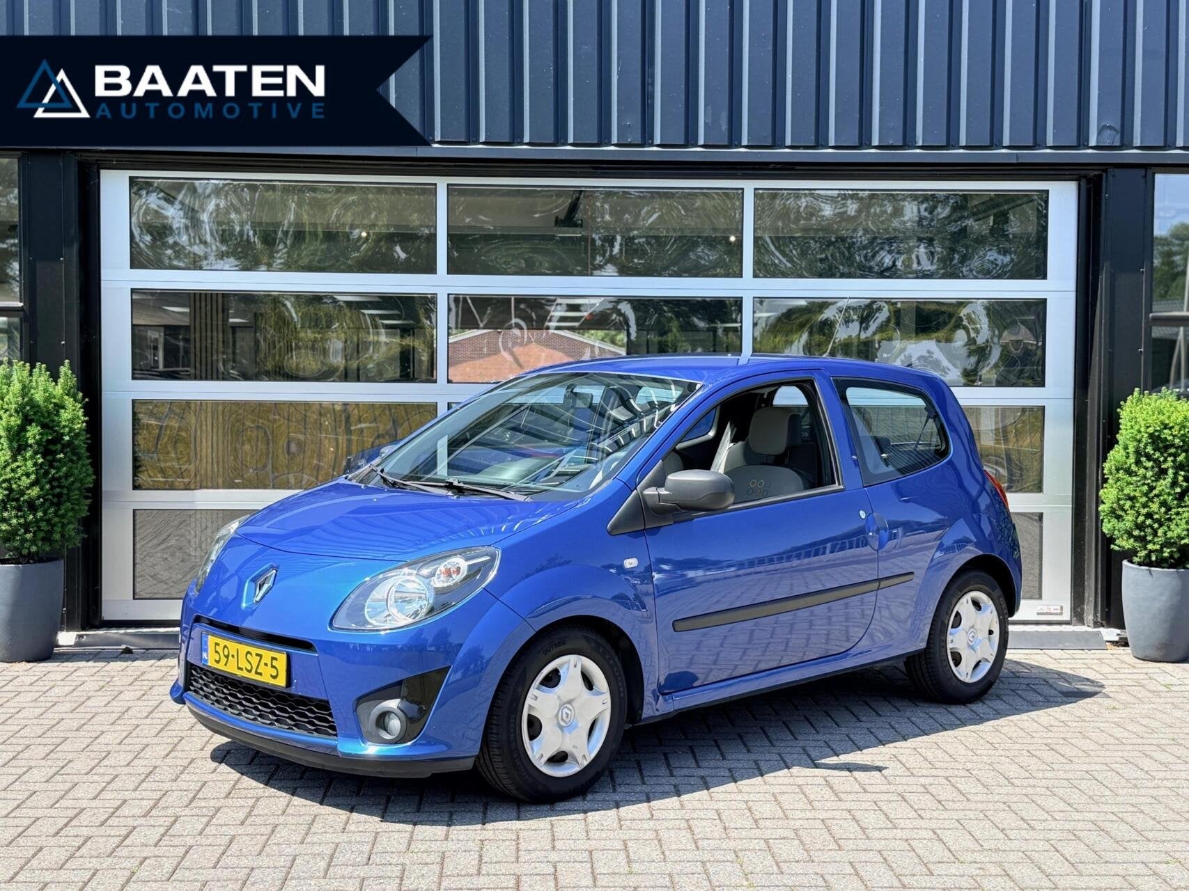 Renault Twingo 1.2 Authentique|Nieuwe APK & Distr.riem|Trekh, 839 kg, Twingo, Metallic lak, 4 cilinders