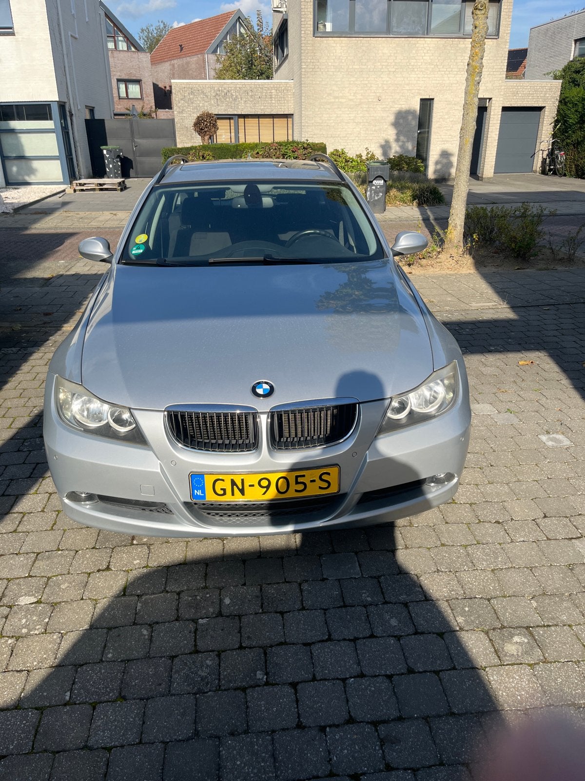 BMW 2.0 I 320 Touring 2007  Panoramadak. 166800 km  Grijs, Auto's, 13 km/l, 1995 cc, Zwart, 4 cilinders