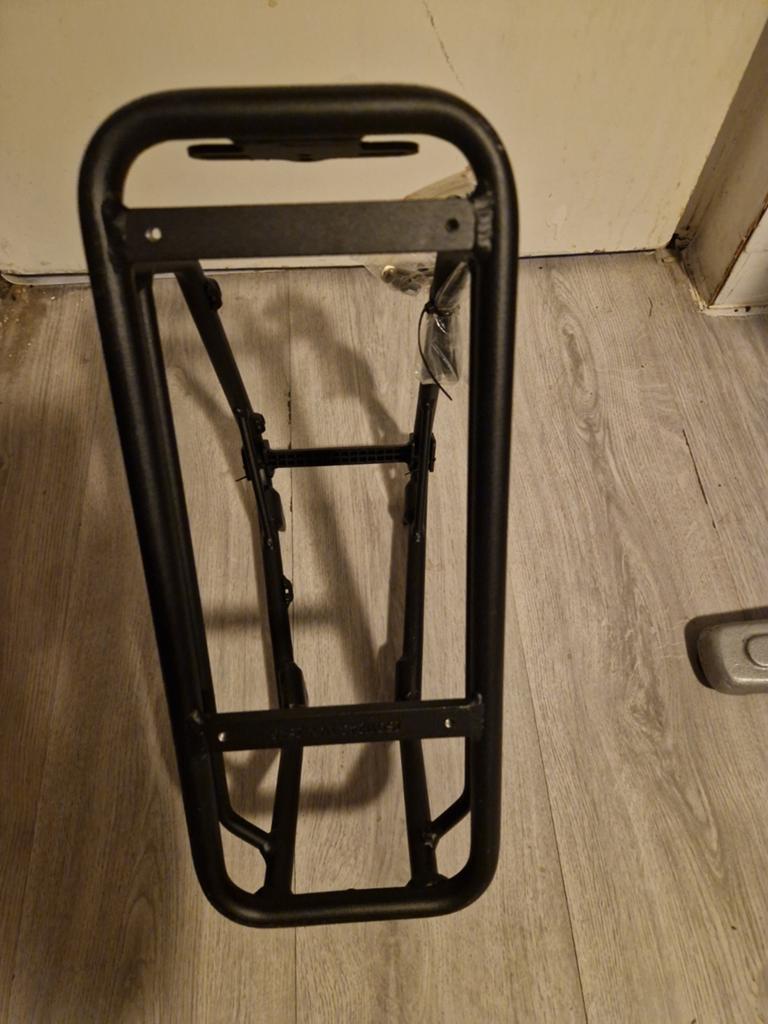 Stevige zwarte fiets voordrager, Ophalen of Verzenden, Zo goed als nieuw