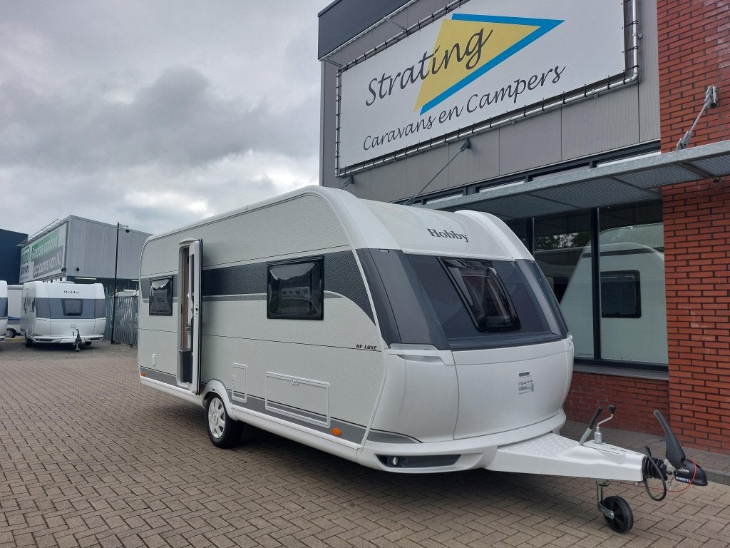 Hobby De Luxe 540 UL NIEUW BINNEN MODEL 2026!!, Schokbreker, Rondzit, Hobby, Bedrijf