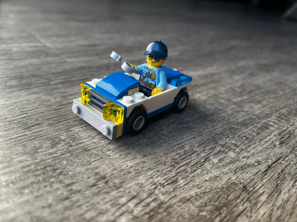 Lego city politieauto 30366, Kinderen en Baby's, Speelgoed | Duplo en Lego, Ophalen of Verzenden, Zo goed als nieuw