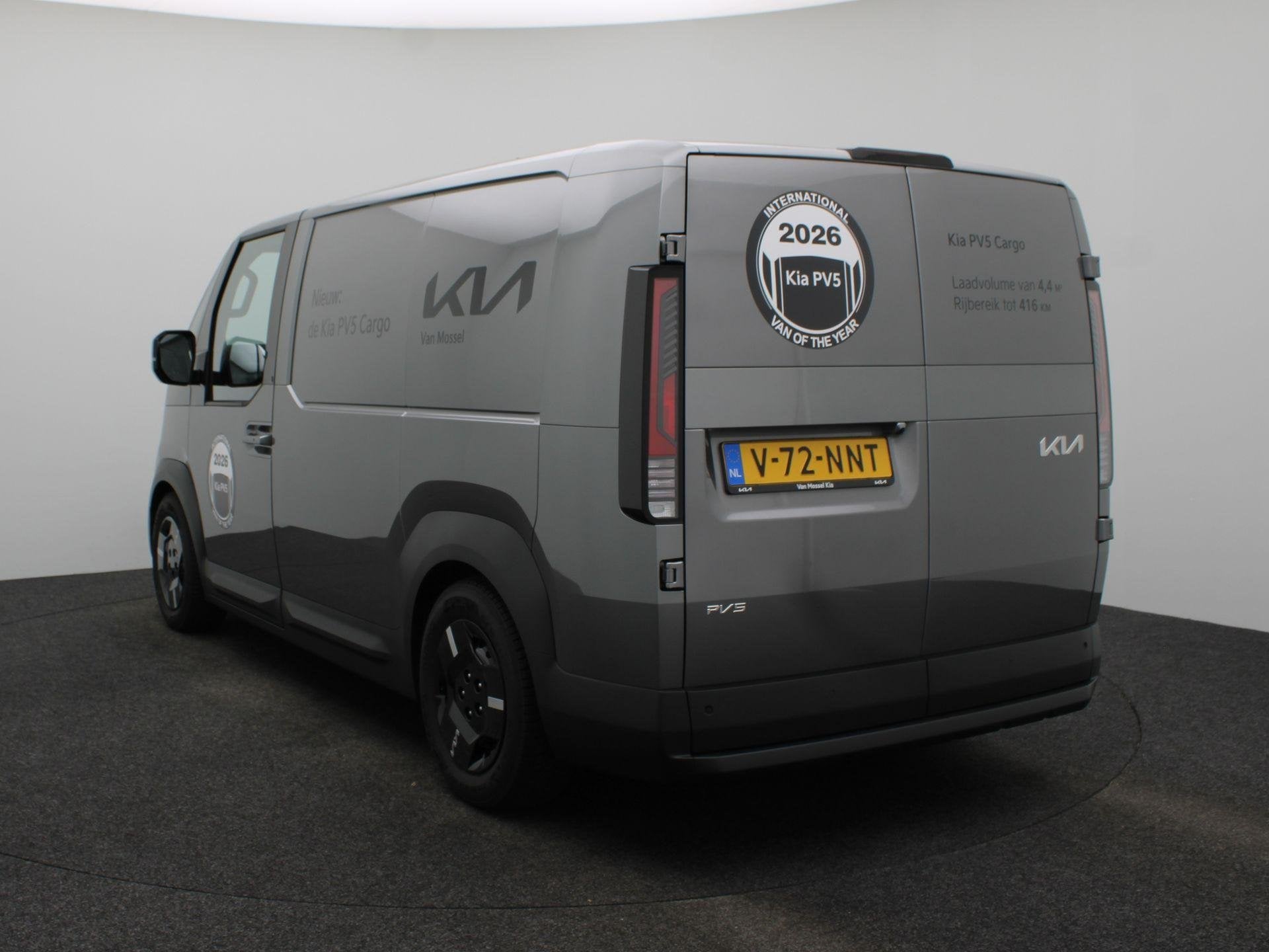 Kia PV5 L2H1 Plus 71.2 kWh | NU BESTELBAAR |, Auto's, 12 maanden, Kia, 750 kg, 163 pk