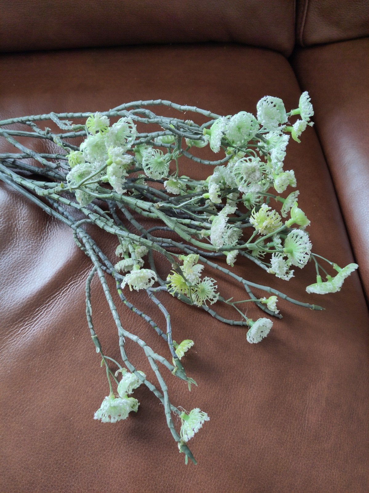 Gratis kunst bloesem, Huis en Inrichting, Woonaccessoires | Kunstplanten en Kunstbloemen, Ophalen