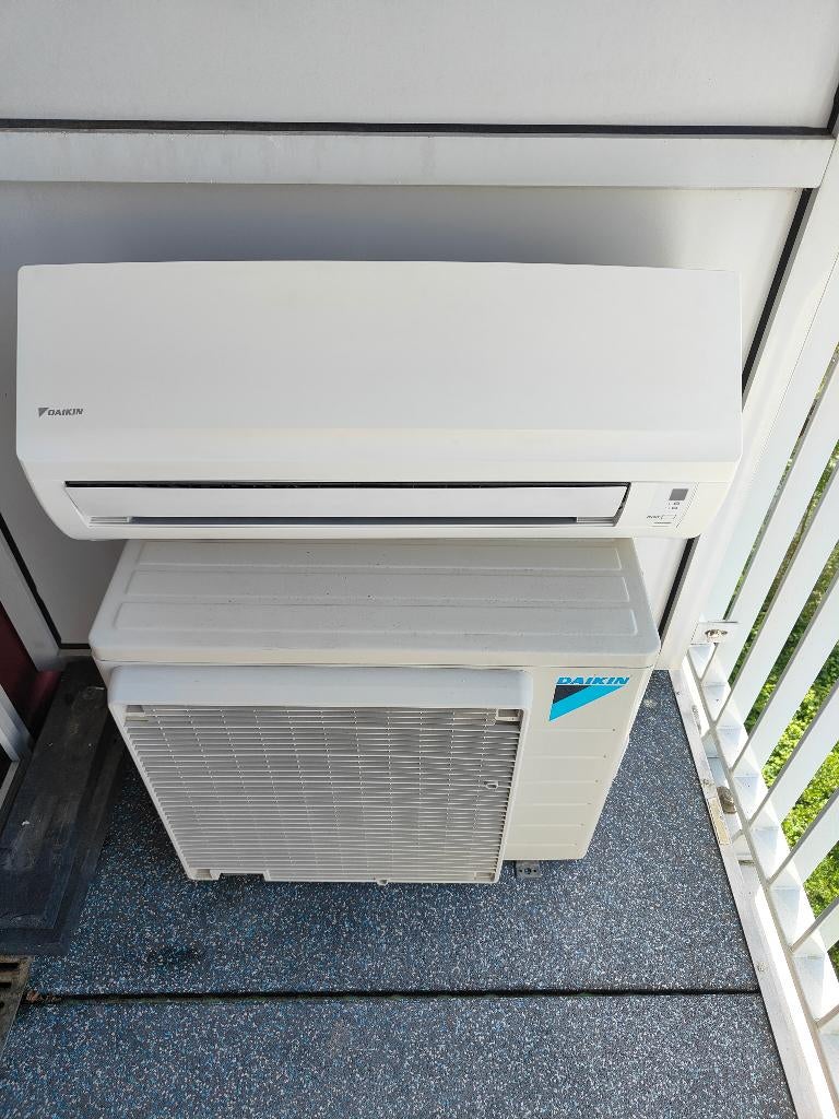 Daikin FTXB35C2V1B 3,5 kw split unit airco + 5 meter leiding, Ophalen, Timer, 3 snelheden of meer, Gebruikt
