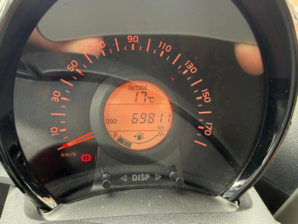 Toyota Aygo 1.0 12V Vvt-i Ddrs 2016 Wit Camera Scherm, Voorwielaandrijving, 4 stoelen, Wit, Origineel Nederlands