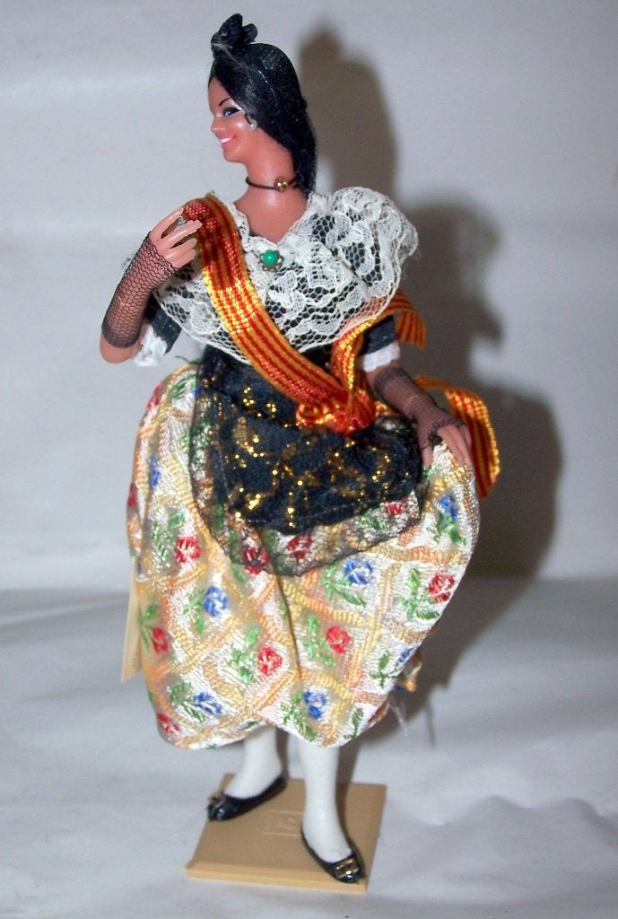 Marin Chiclana Spaanse Pop -Traditionele Klederdracht. Nwst, Ophalen of Verzenden, Zo goed als nieuw, Pop