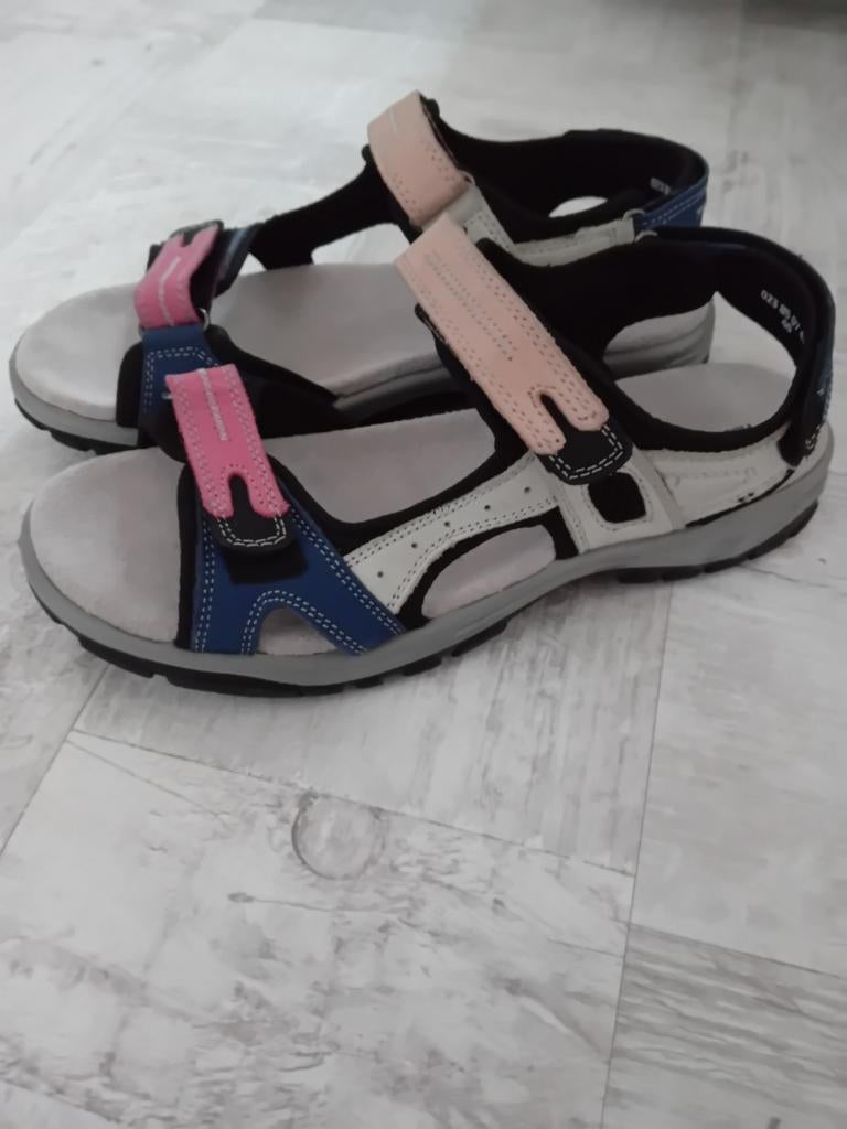 Hush Puppies leren sandalen maat 39, Kleding | Dames, Schoenen, Ophalen of Verzenden, Zo goed als nieuw, Sandalen of Muiltjes