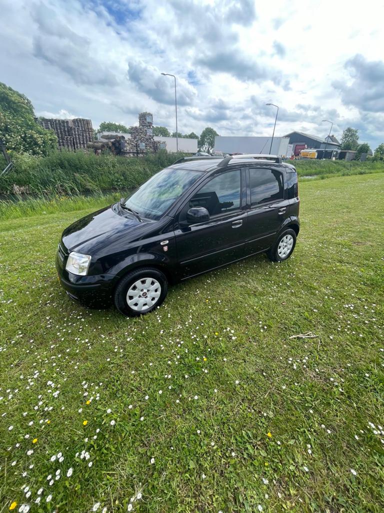 Fiat Panda 1.2 2011 Zwart, Auto's, Fiat, Stof, 1242 cc, Zwart, Origineel Nederlands