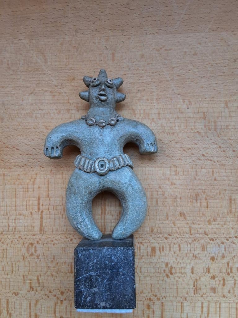Colima Mexico Precolumbiaanse Stijl Figuur beeldje steen, Antiek en Kunst, Kunst | Niet-Westerse kunst, Ophalen of Verzenden