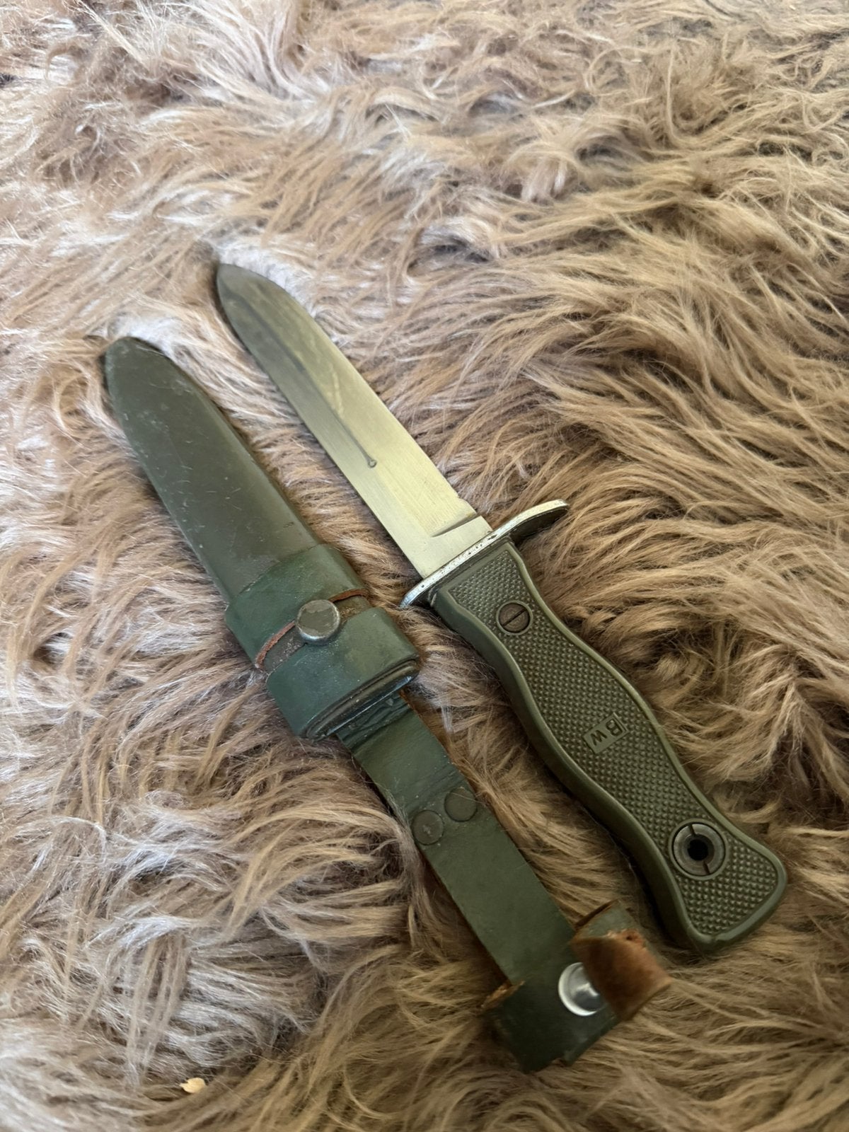 Bundeswehr Kampfmesser 1970 – HSK 70 (Hans Schulze Koblenz), Verzamelen, Ophalen of Verzenden, Duitsland, Mes of Dolk