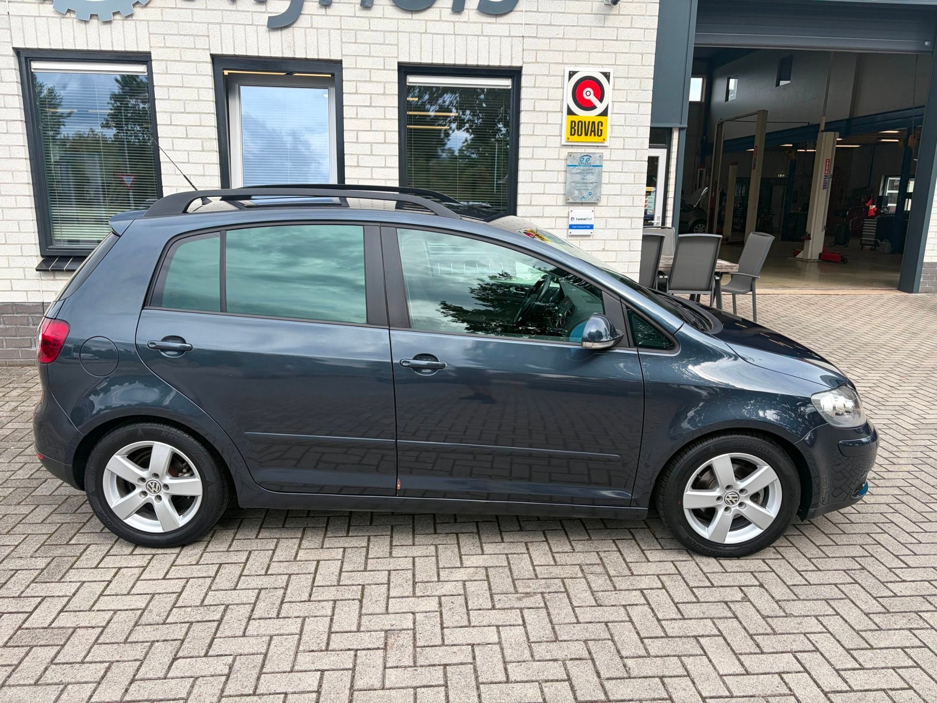 Volkswagen Golf Plus 1.4 Easyline / Trekhaak / Cruise Contro, Auto's, Stof, Gebruikt, 4 cilinders, Blauw