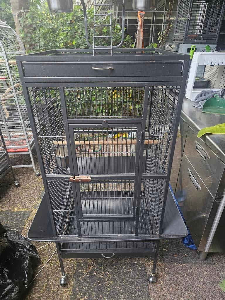 Vogel kooi / papegaaien kooi  Tiaki Noble, Ophalen, Zo goed als nieuw, Metaal, Vogelkooi