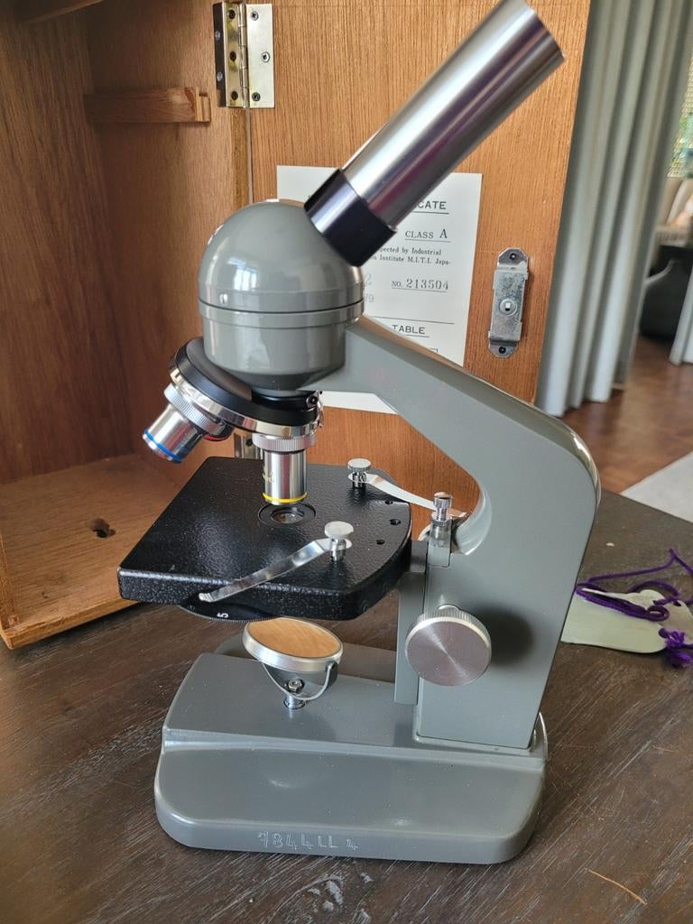 In prijs verlaagd.    Microscoop, Ophalen of Verzenden, Zo goed als nieuw, 400x tot 1000x, Biologische microscoop