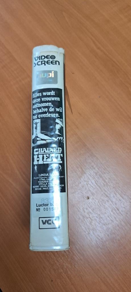 Chained Heat VCC (1983) Linda Blair - Ex-rental Big Box, Vanaf 16 jaar, Ophalen of Verzenden, Gebruikt, Actie en Avontuur