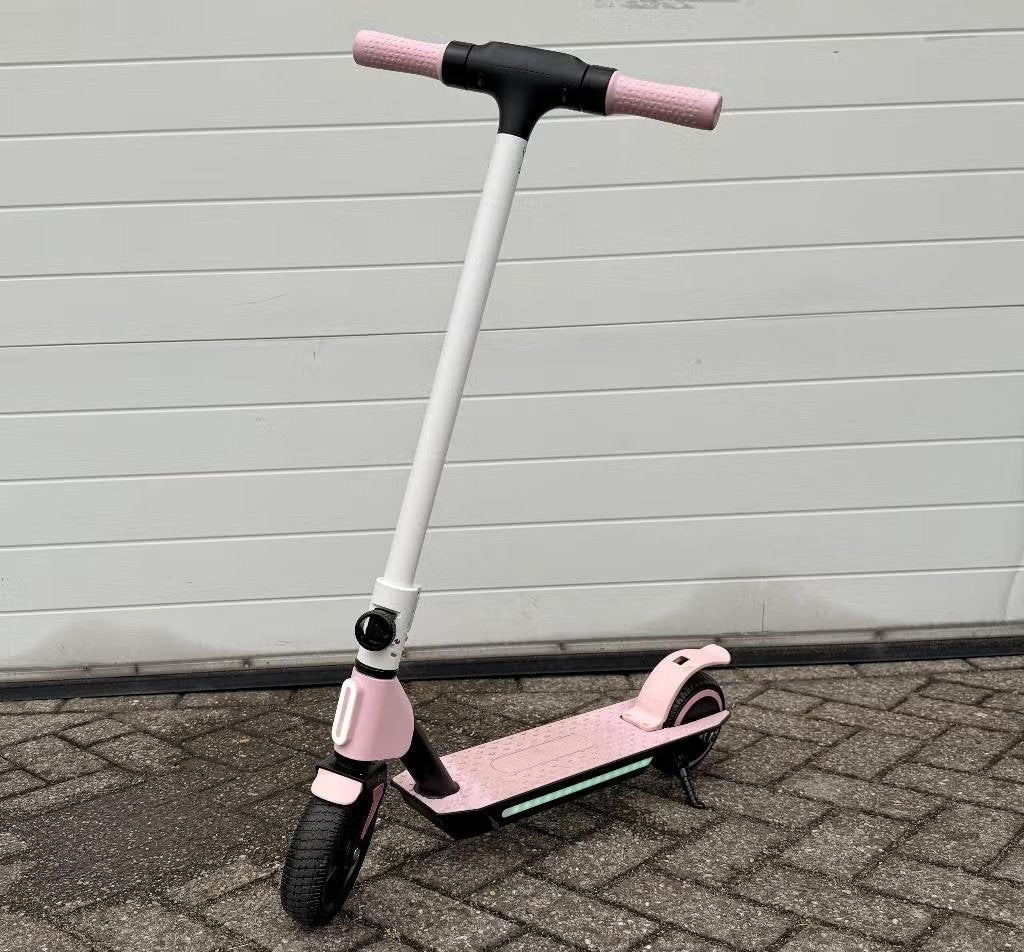 Elektrische Kinderstep max 15 km/u, 20 km Bereik & LED NIEUW, Ophalen of Verzenden, Nieuw