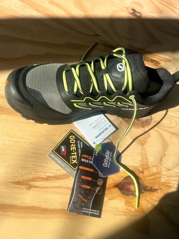 nooit gedragen gore tex technische hardloop schoen scarpa, Ophalen of Verzenden, Nieuw, Schoenen