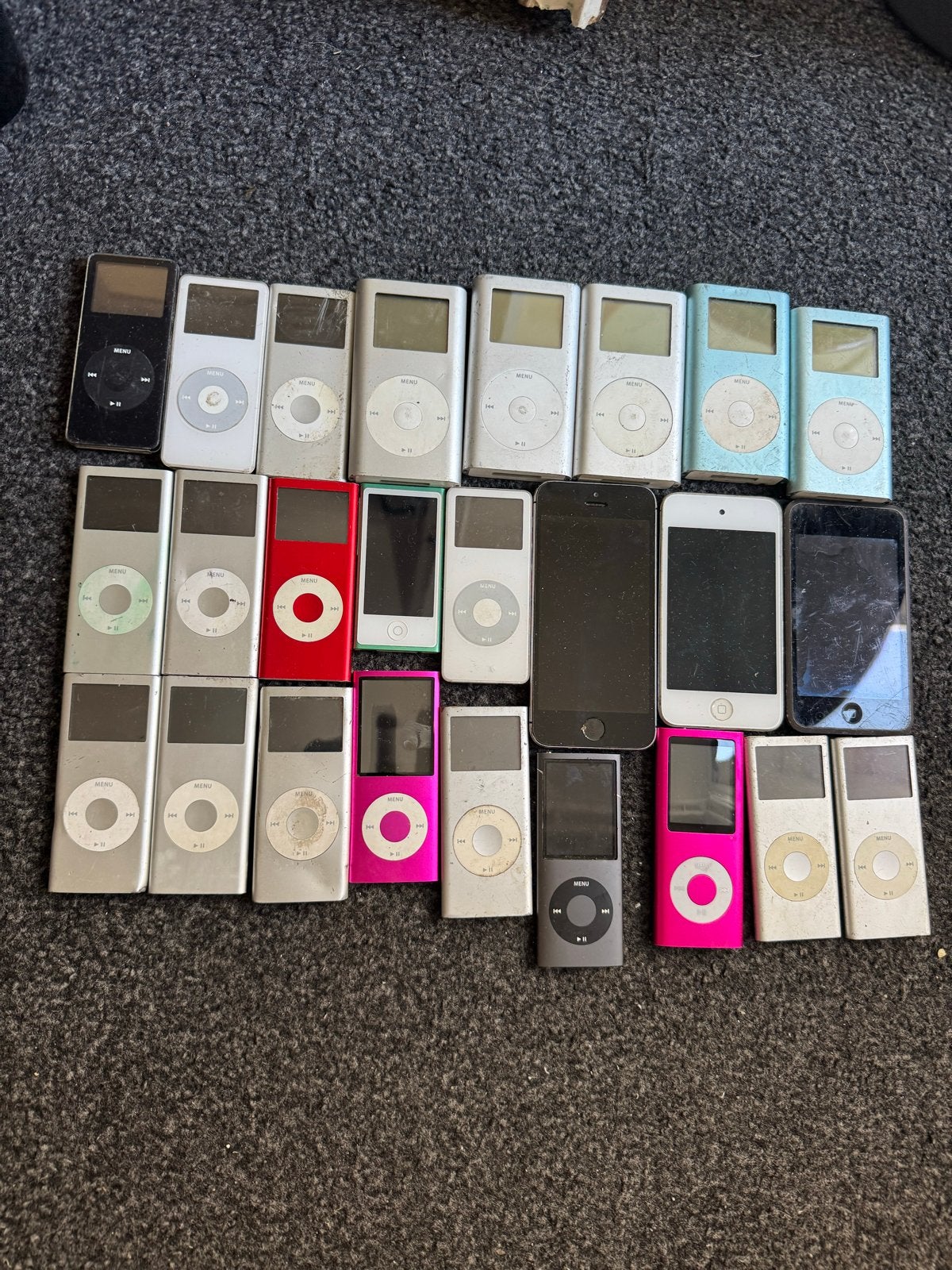 25 iPods - Diverse modellen en condities, Ophalen of Verzenden, Niet werkend, Blauw, Classic